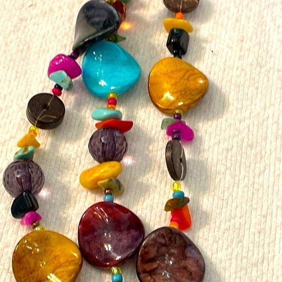 Colorful natural stones multi strand statement silver tone lobster clasp - Picture 3 of 5